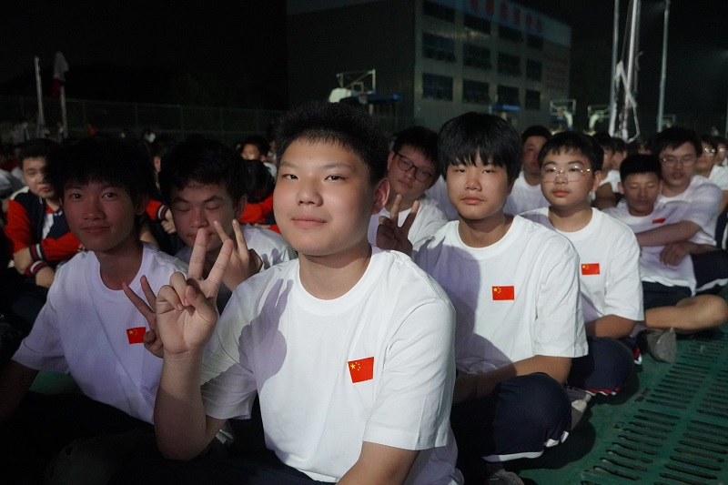 唱響紅歌，共慶華誕