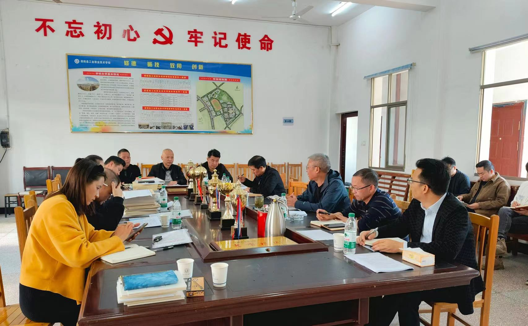 以“視導(dǎo)”為切入點，提教育“戰(zhàn)斗力”