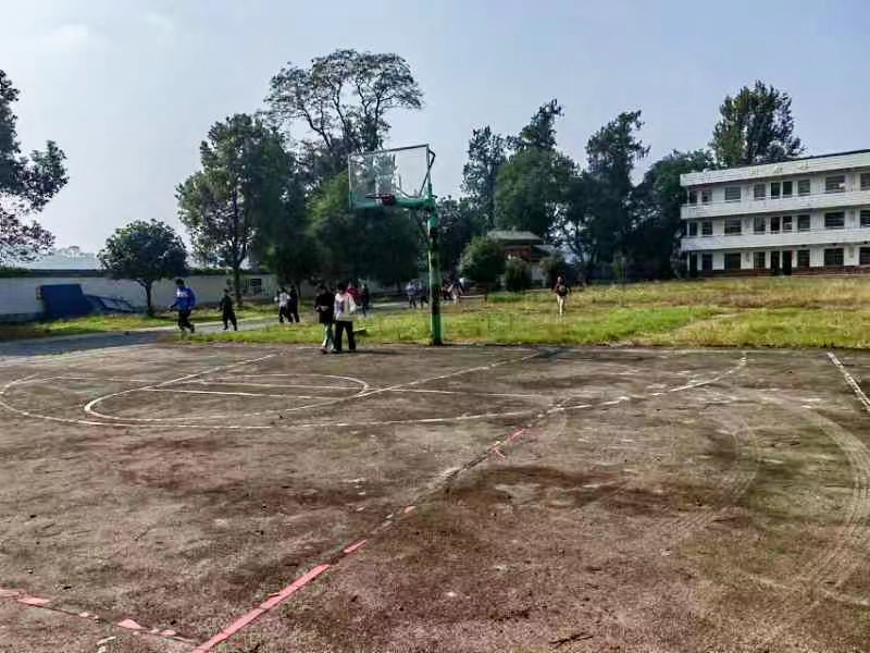 萬塘鄉(xiāng)白馬田中學(xué)開展疏散演練和消防知識培訓(xùn)會