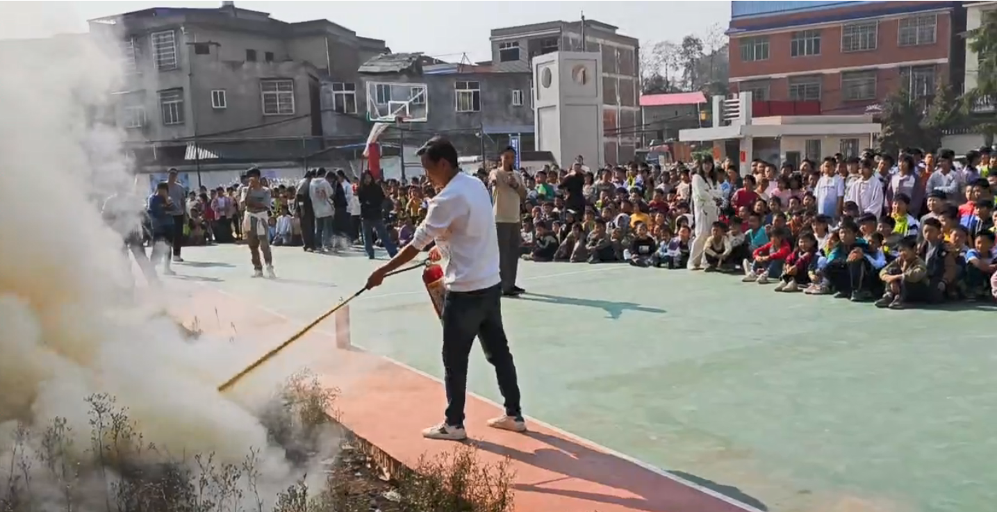 成功舉辦消防演練，筑牢校園安全防線