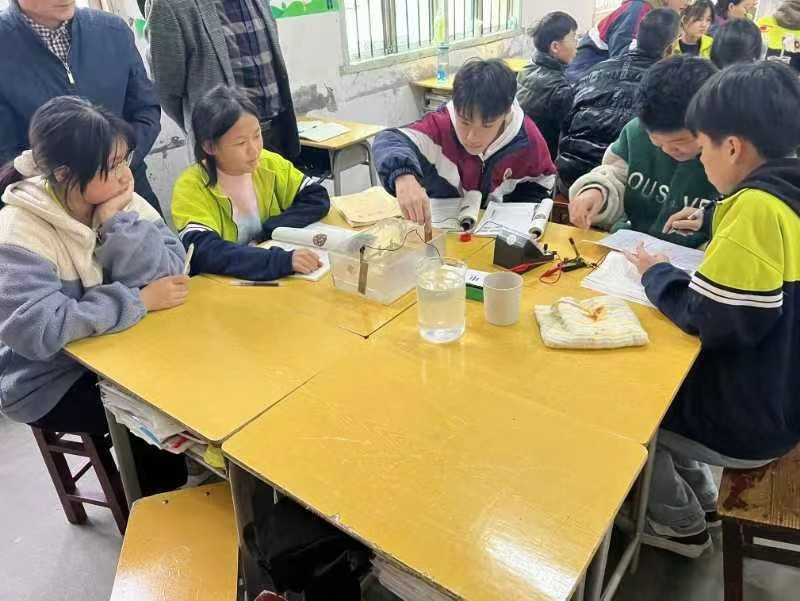 磨課研課促成長，好課精自錘煉來