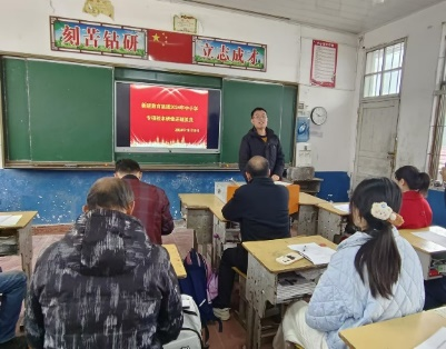 校本研修引領(lǐng)教學(xué)革新