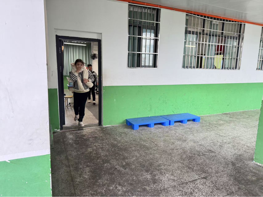 消防演練筑防線，平安幸福滿校園