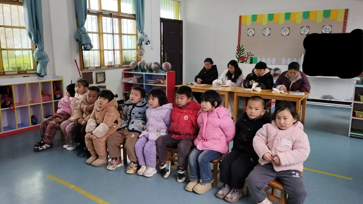 思行并進(jìn)，教研同心