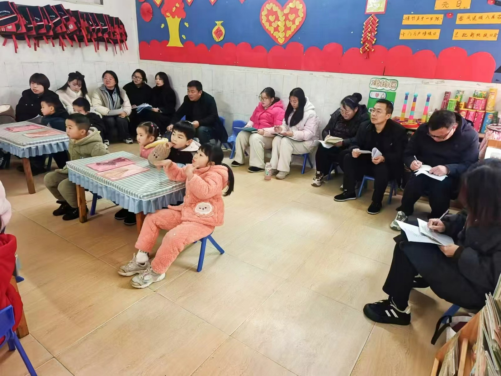 攜手教研春常在，共促成長(zhǎng)花常開