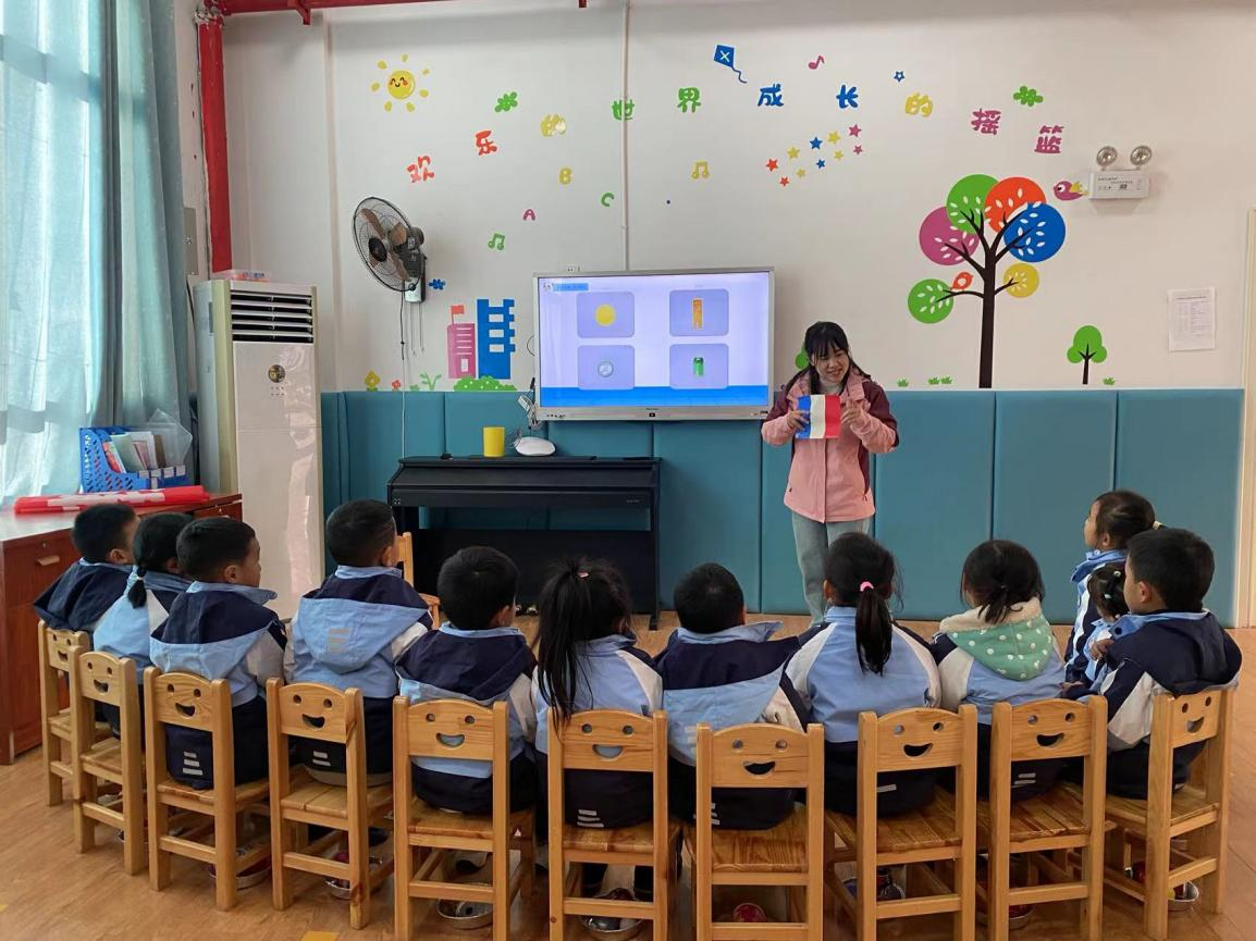 冬日送教潤(rùn)人心   共教共研共成長(zhǎng)