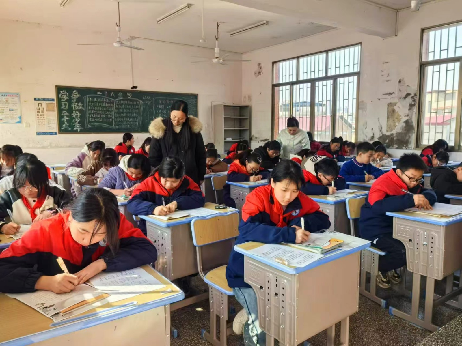 北塔小學(xué)開展“大單元?強(qiáng)素養(yǎng)”學(xué)生書法現(xiàn)場比賽，弘揚(yáng)傳統(tǒng)文化