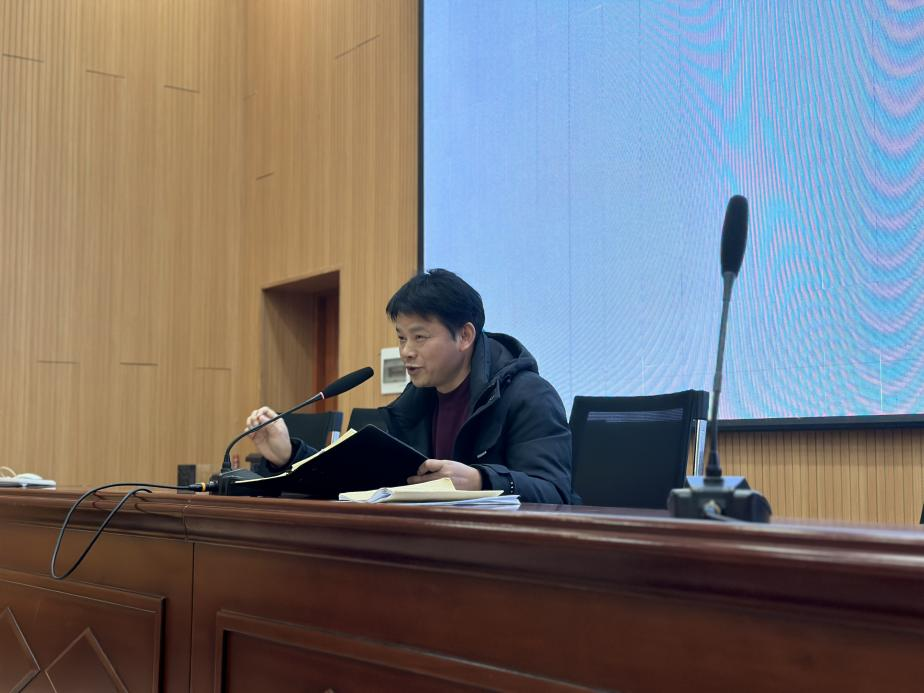 隆回二中創(chuàng)新教研