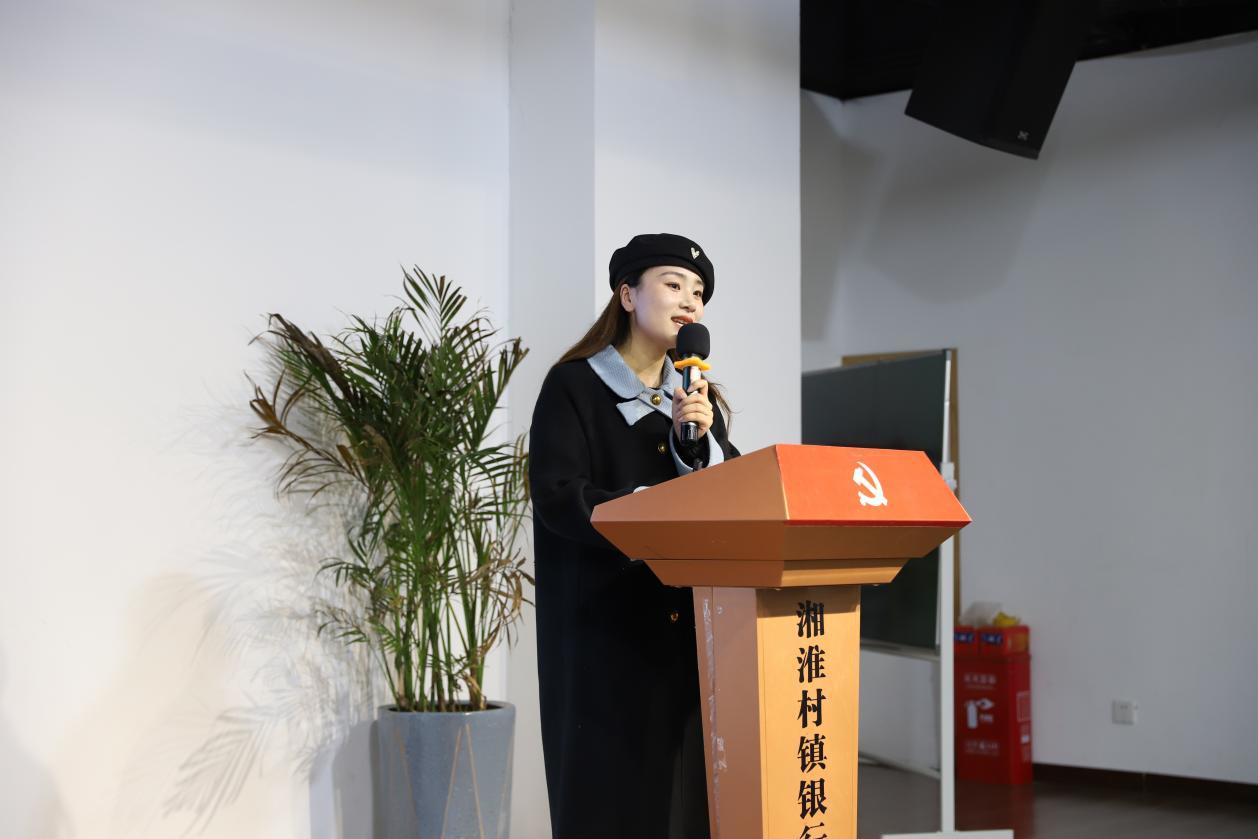 邵東市城區(qū)二小繁星讀書會(huì)：穿越時(shí)空，再遇魯迅