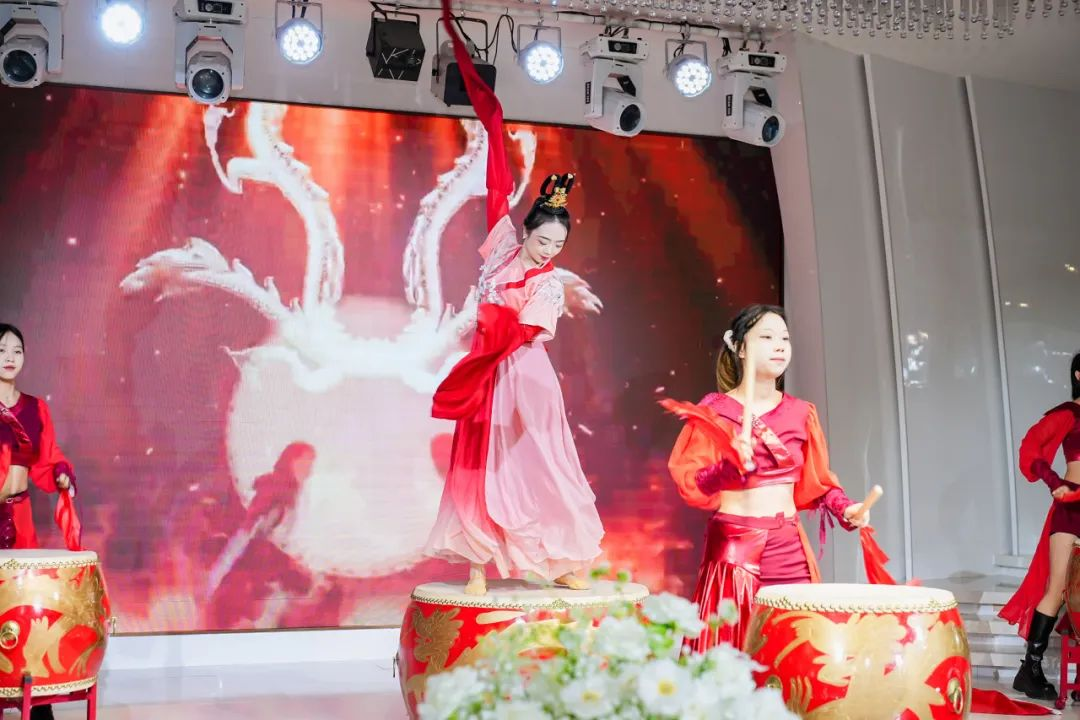 湖南安圖麗公司產(chǎn)品推薦會暨年度盛典圓滿落幕！