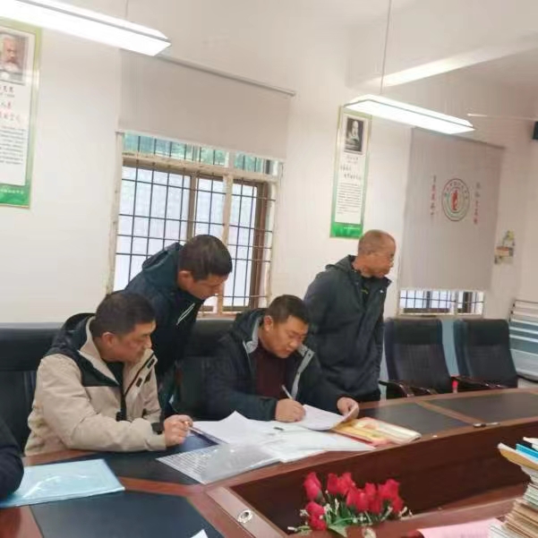 塘田市鎮(zhèn)中心學(xué)校開展教學(xué)常規(guī)檢查 夯實教育教學(xué)根基