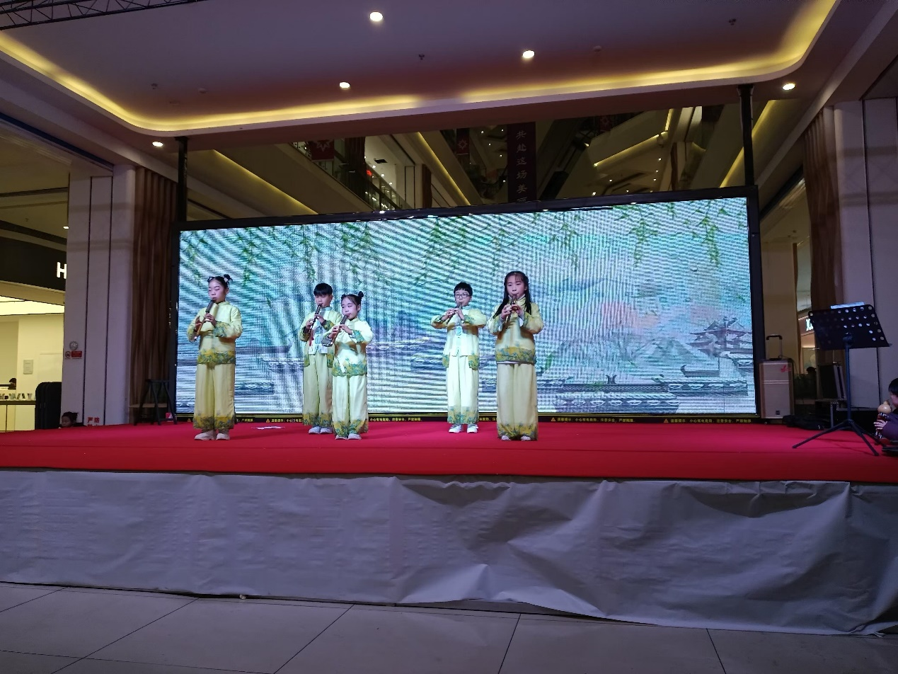 古風(fēng)絲韻奏響新春，民族器樂閃耀華盛堂