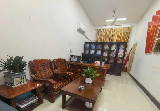 一班一風(fēng)采 一室一美景