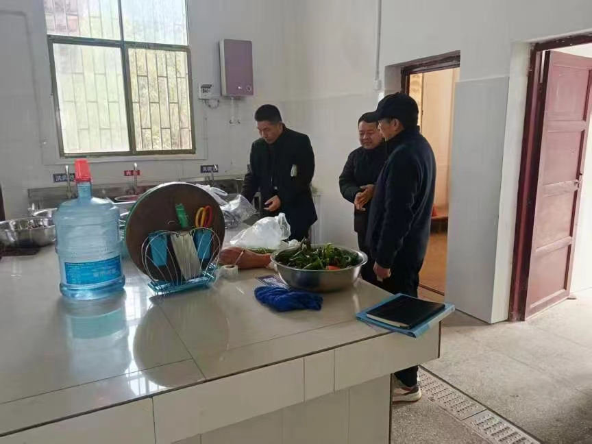 全方位護(hù)航教育發(fā)展