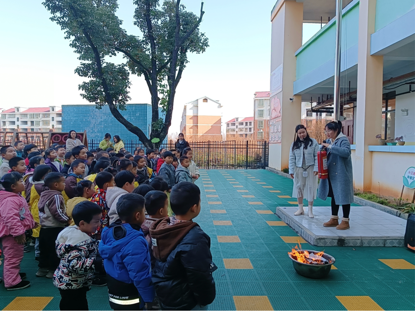 水頭幼兒園開展消防演練，筑牢校園安全防線