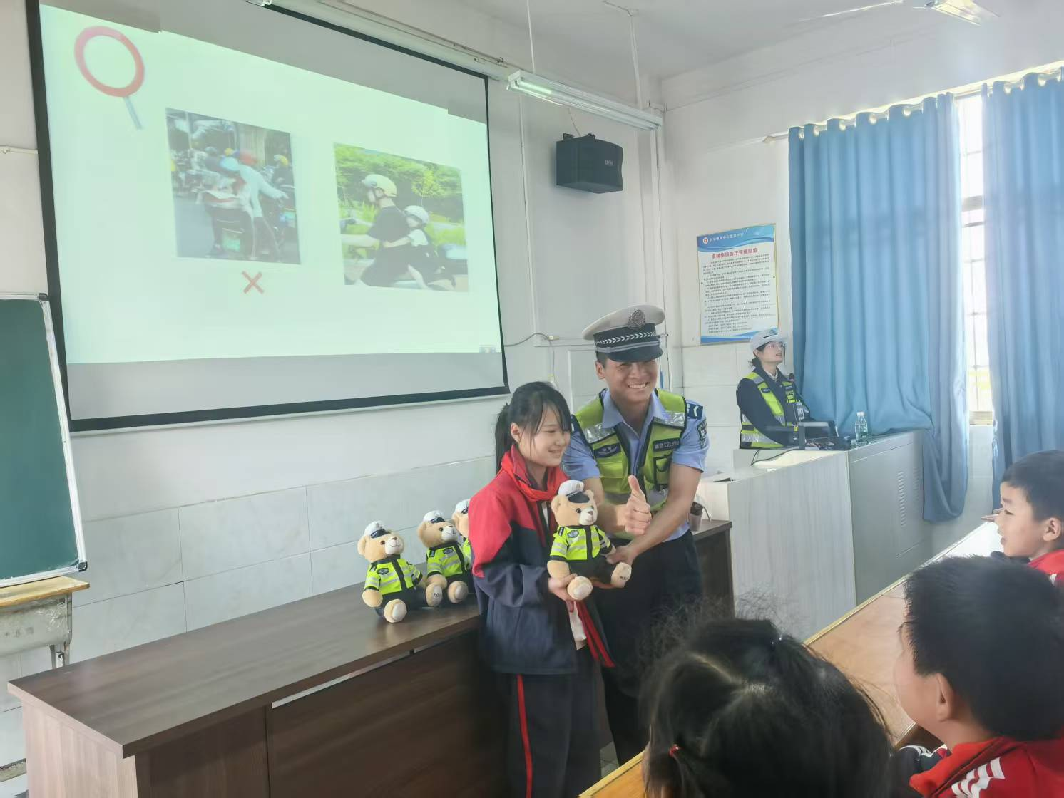 筑牢安全防線 護航成長之路