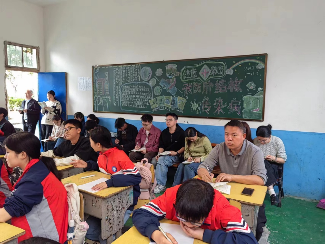 共研共享共成長(zhǎng)  同課異構(gòu)綻芳華