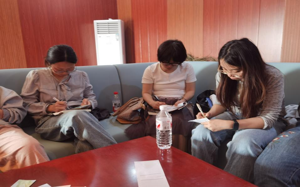 隆回縣高中心理健康教研組：以卡為介，靜聽“心”聲