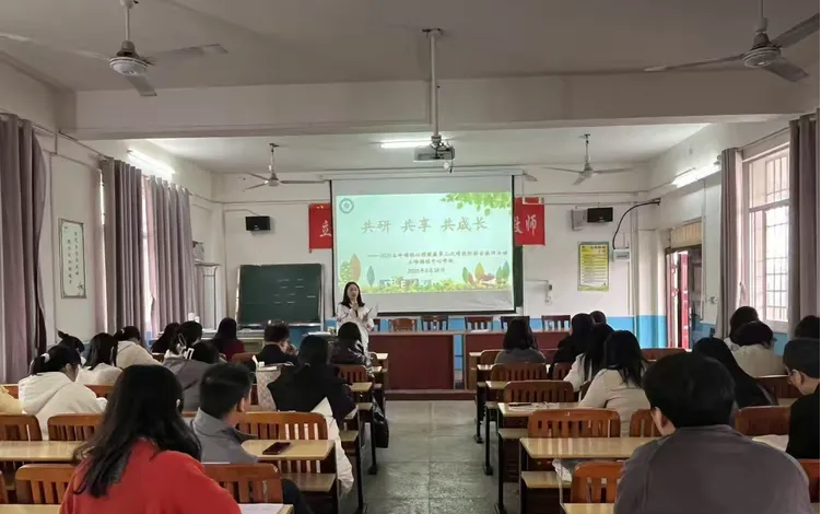 五峰鋪鎮(zhèn)中心學(xué)校舉行第二次心理健康跨校聯(lián)合教研