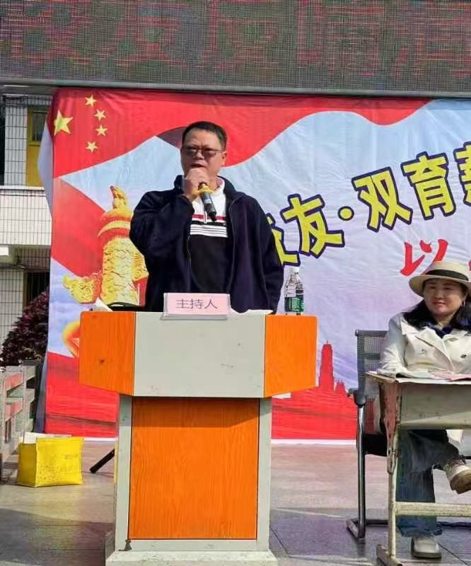 雙向滋養(yǎng)：校友反哺潤澤桑梓