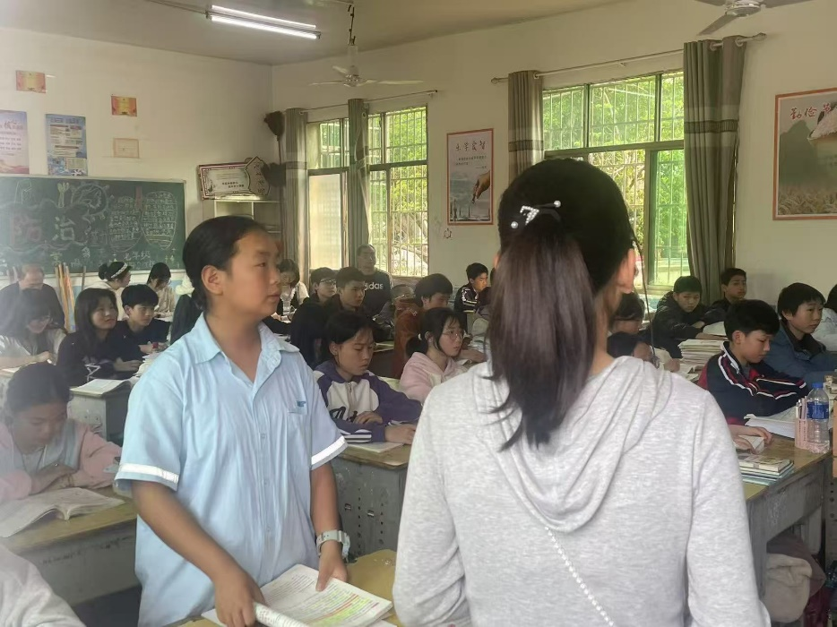 深耕教研促成長(zhǎng) 精磨課堂提效能