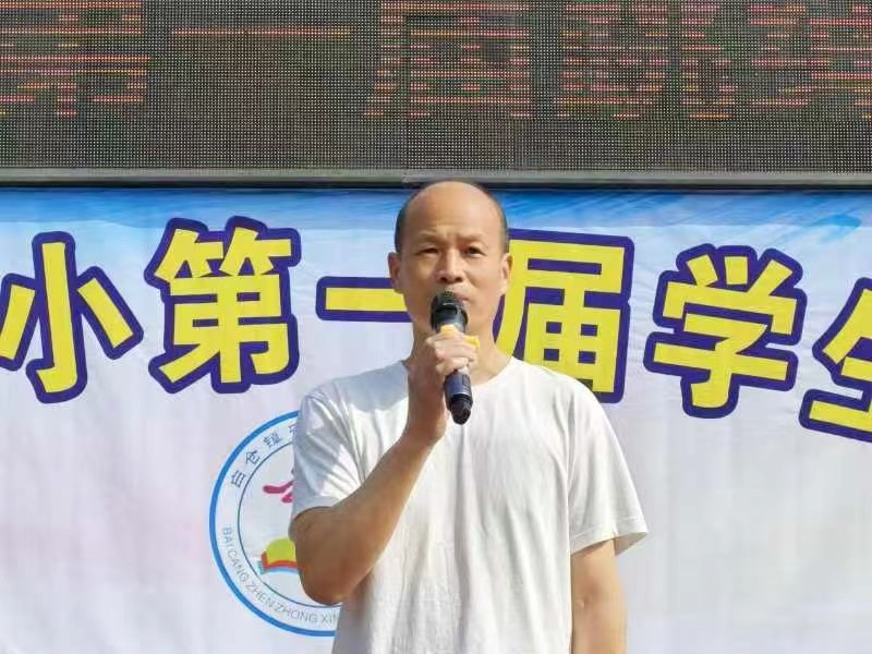 課后躍動(dòng)展雙減 繩舞青春綻活力