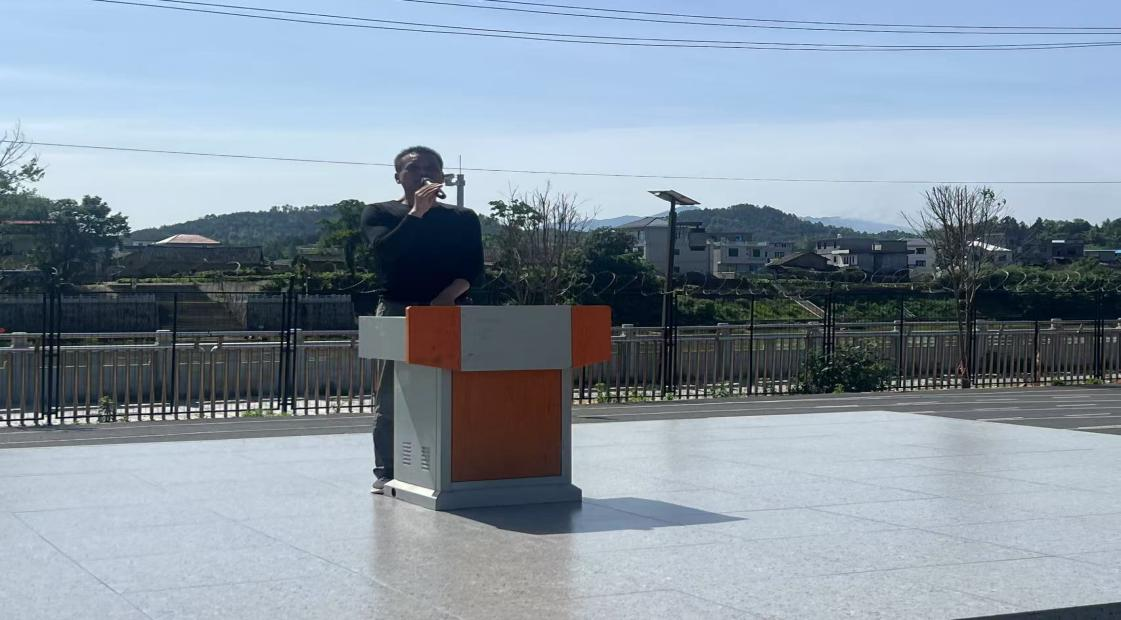 砥礪前行創(chuàng)佳績(jī)  榜樣引領(lǐng)赴新程