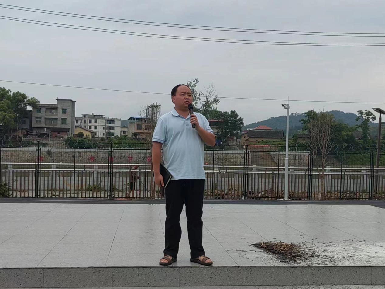 實(shí)戰(zhàn)演練筑屏障 消防安全護(hù)校園