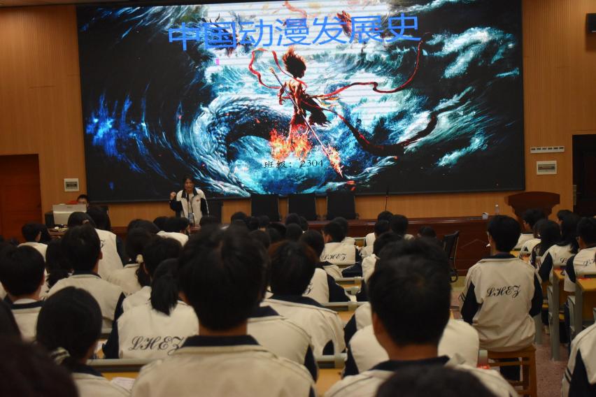 隆回二中舉行研究性學(xué)習(xí)初賽課題多樣貼近學(xué)生實(shí)際