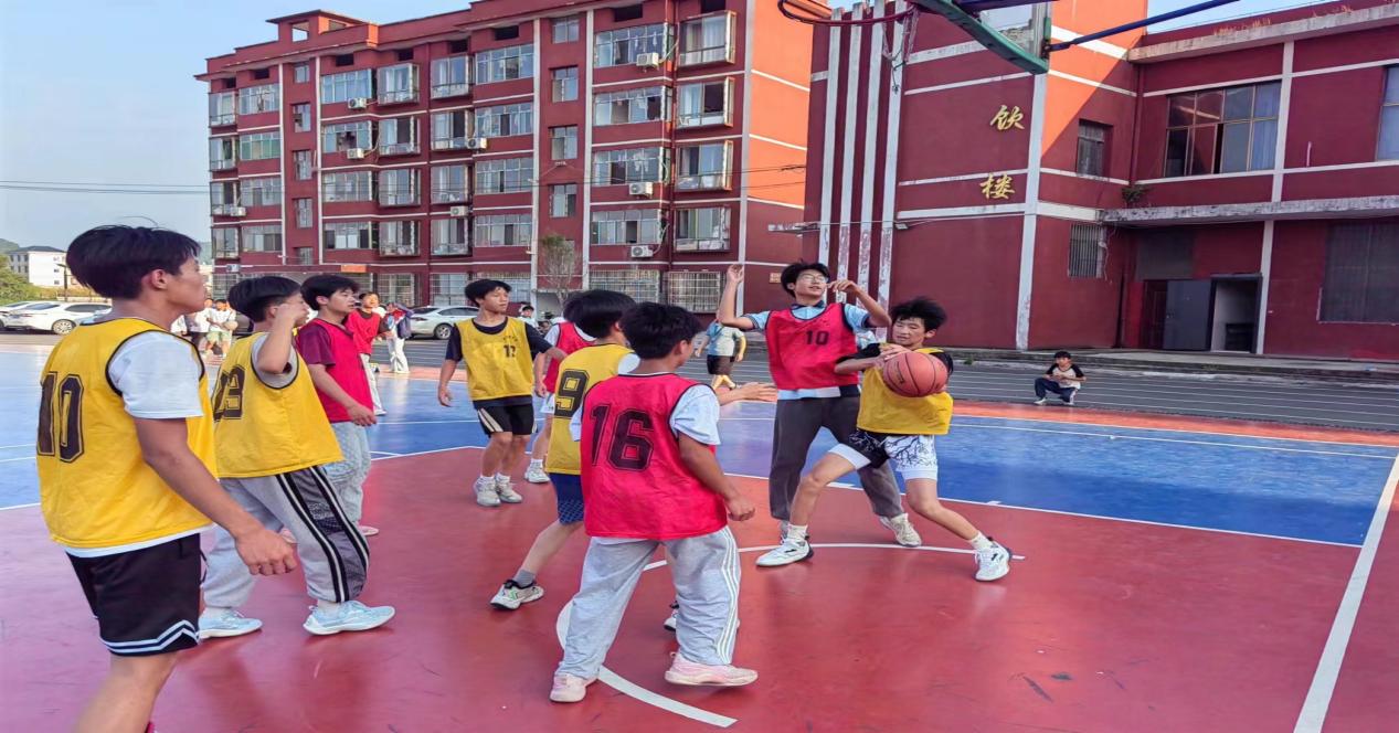 迎“籃”而上，足夠精彩