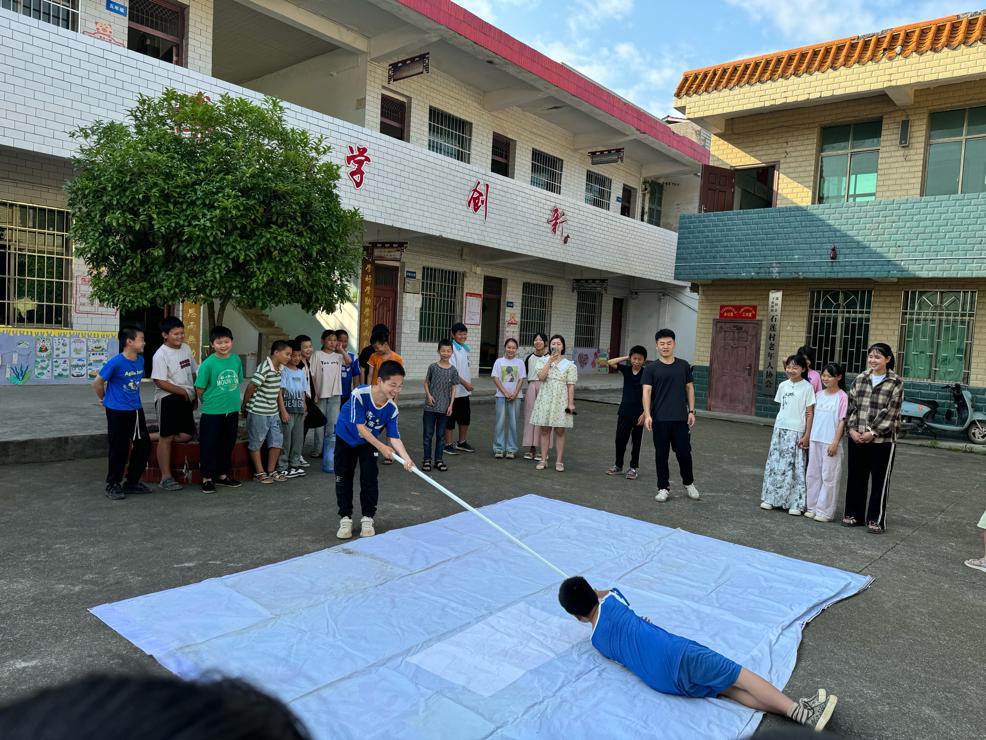 預(yù)防溺水—— 下花橋鎮(zhèn)石聯(lián)小學(xué)防溺水安全演練簡(jiǎn)報(bào)