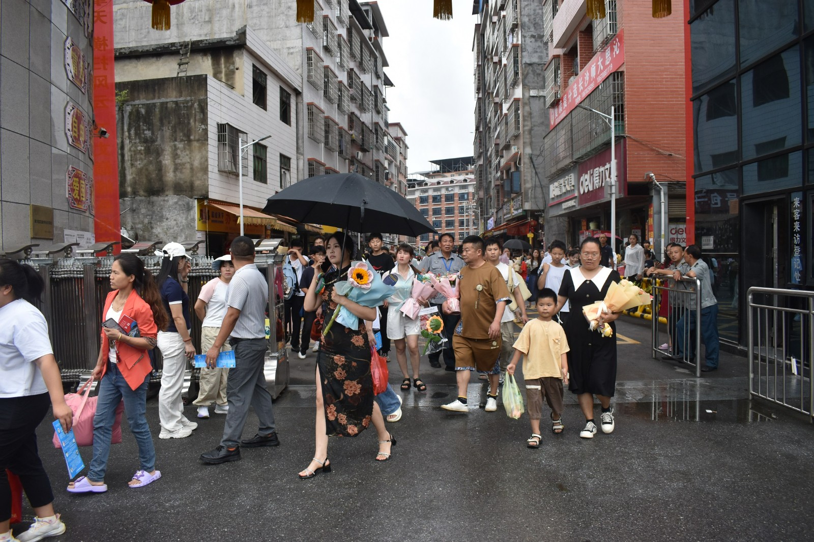 隆回縣2025年初中學(xué)考工作圓滿結(jié)束