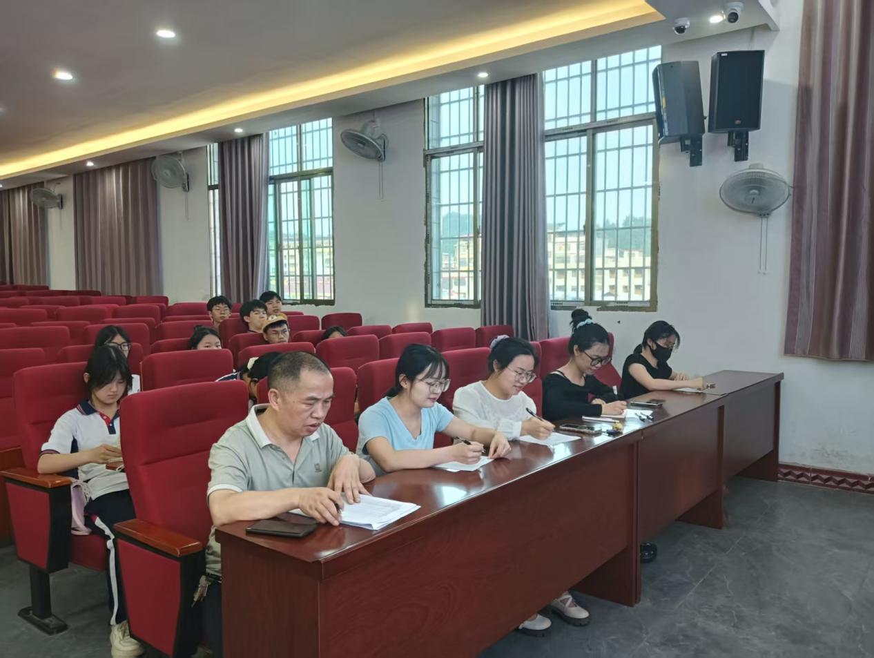 校園青春夢起航