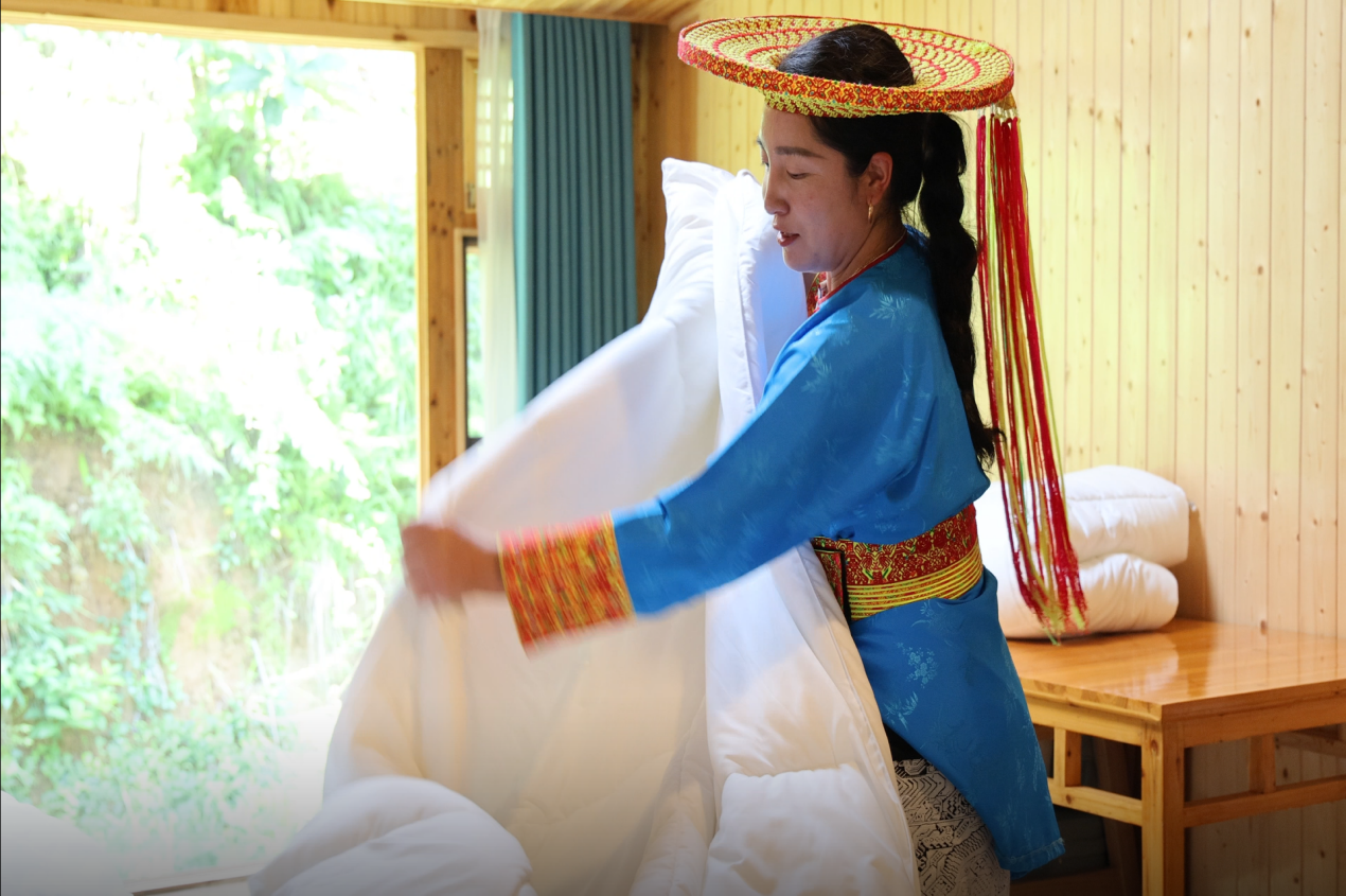 晨霧中的蛻變：海拔1400米的鄉(xiāng)村振興樣本