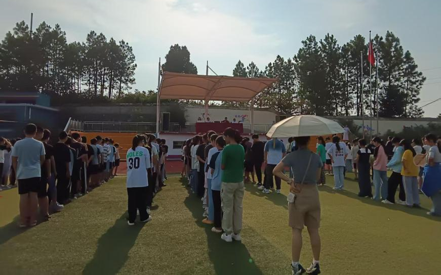 啟航成長(zhǎng)路，表彰樹榜樣