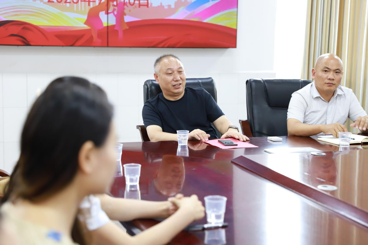 魅力二小 | 丹桂飄香時(shí)，溫情滿二小——第 41 個(gè)教師節(jié)見證師生深情