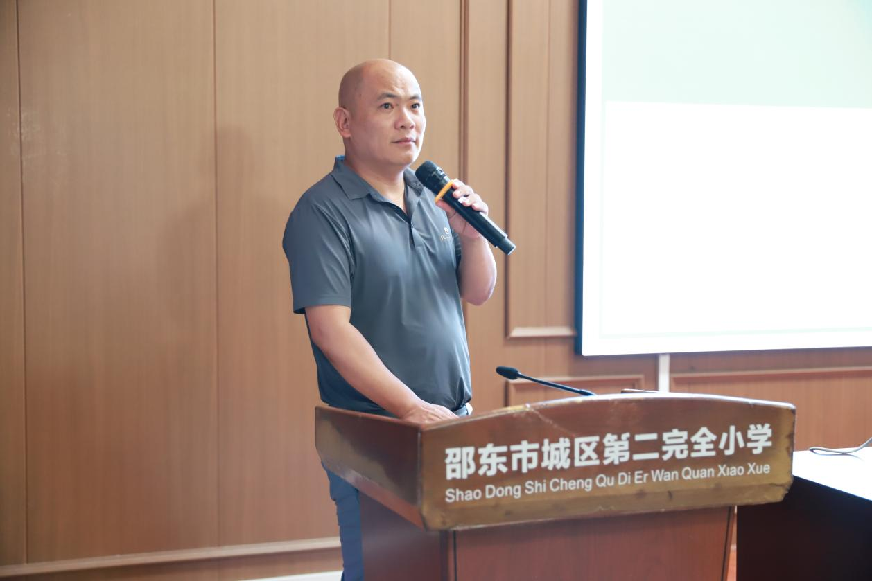 邵東市城區(qū)第二完全小學(xué)青藍(lán)學(xué)院第二周期啟動(dòng)儀式圓滿舉辦