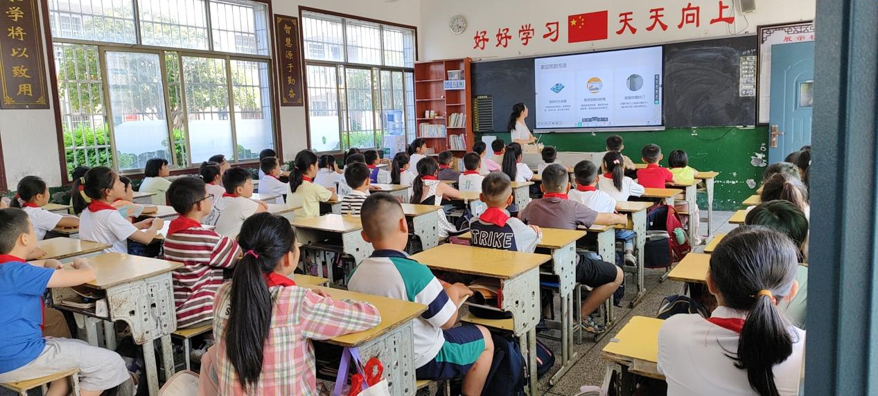 秋防“兩熱”   守護(hù)健康