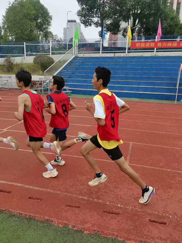 乘勢而上！玉田中學(xué)在2025邵陽縣“石齊杯”田徑賽次日再添榮譽(yù)