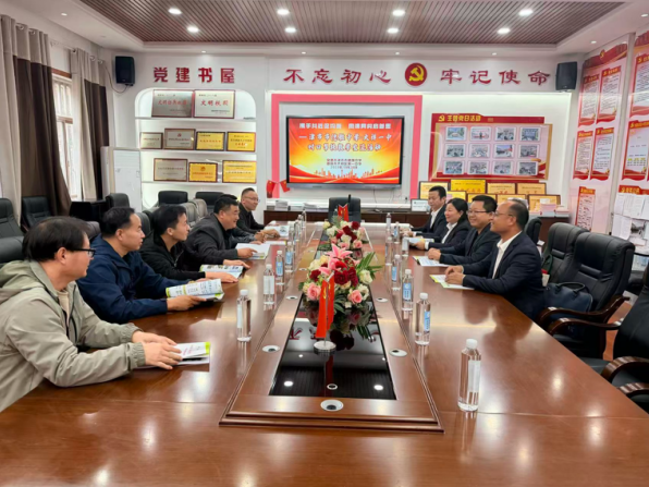 邵陽大祥一中與津市德雅中學(xué)攜手共進(jìn) 深化跨區(qū)域教學(xué)交流合作