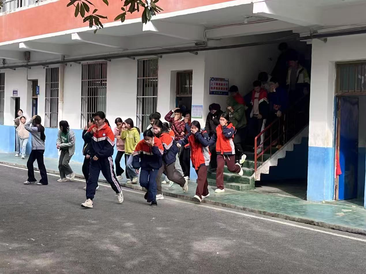 居安思危，防患未“燃”