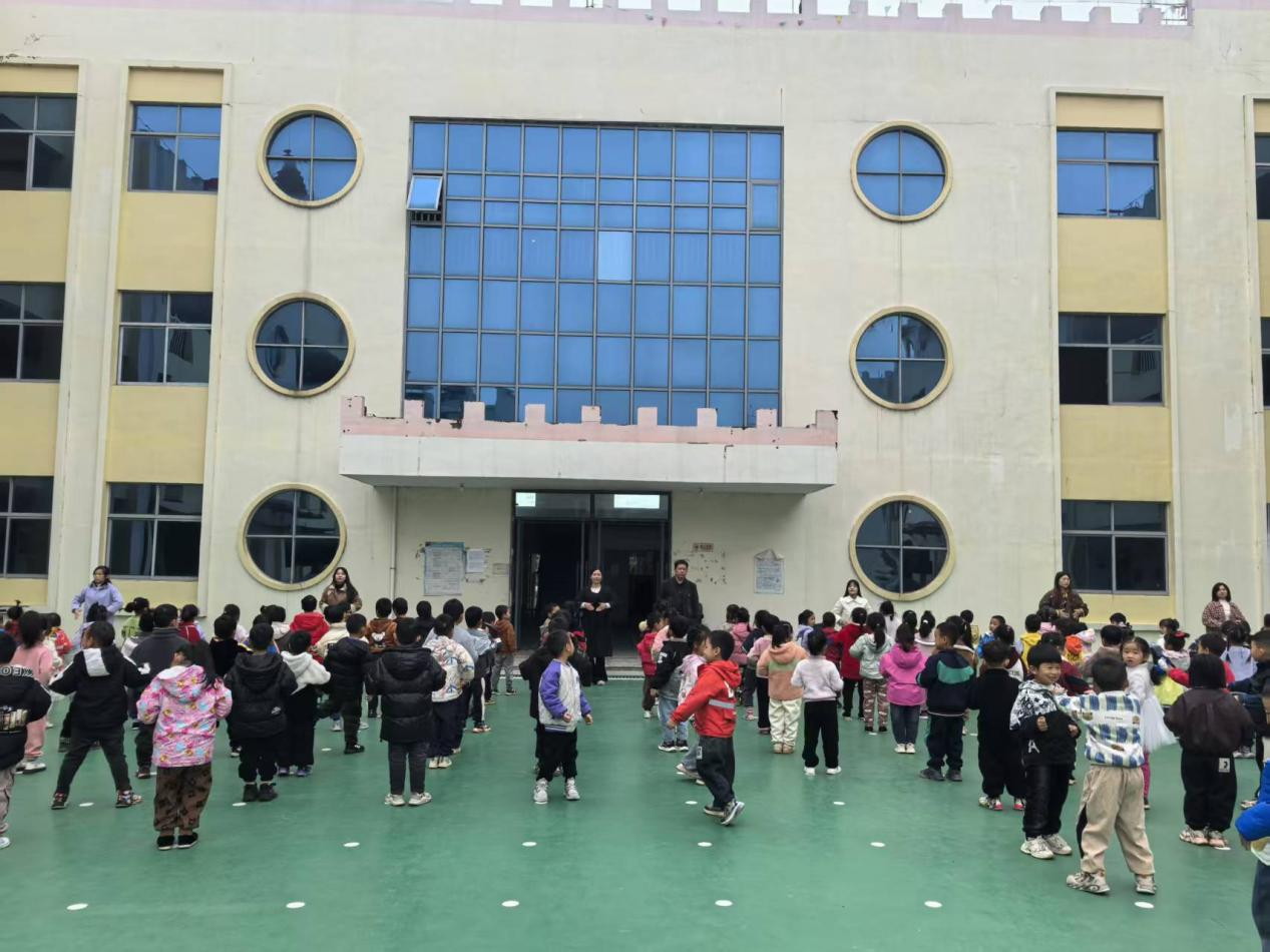 筑牢安全防線，守護稚嫩童心