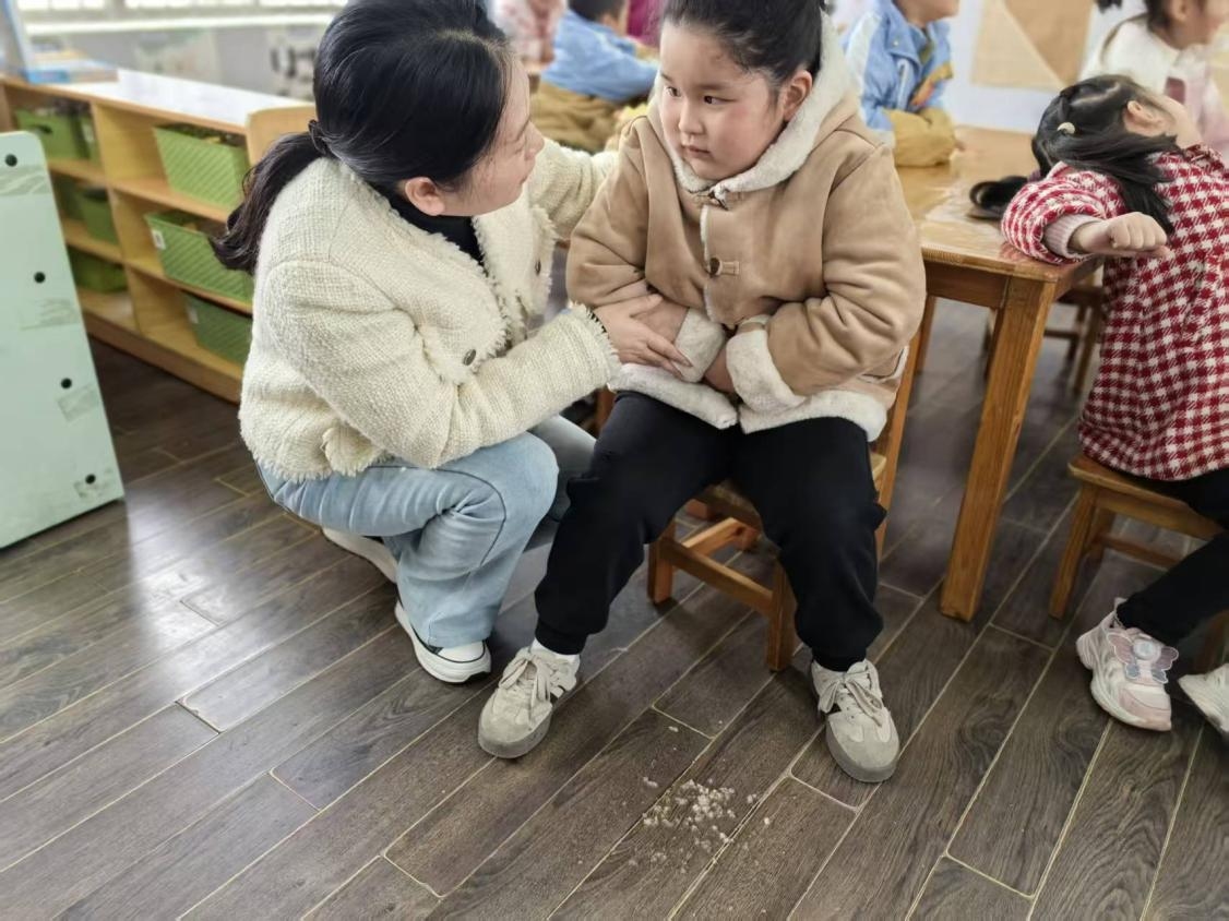 “食”刻預(yù)防 安全同行