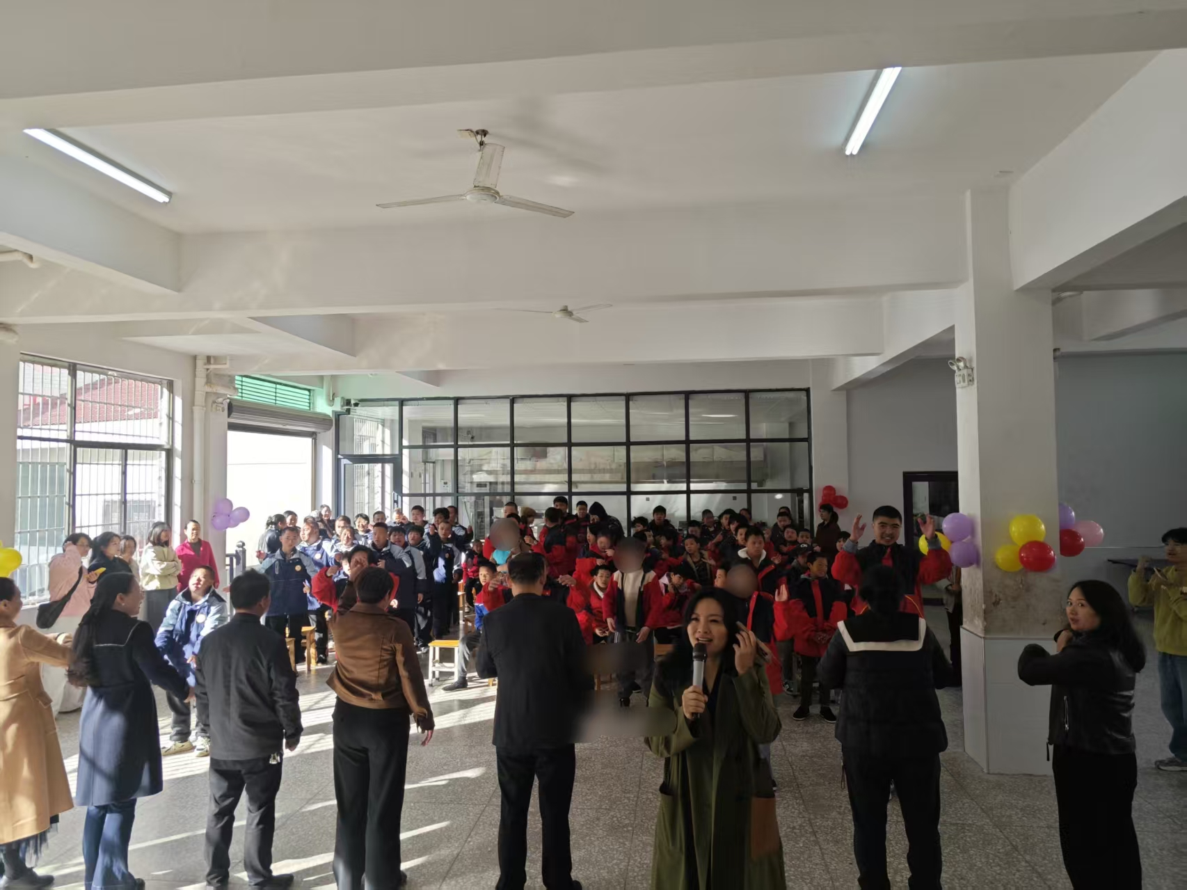 溫暖相伴 感恩成長