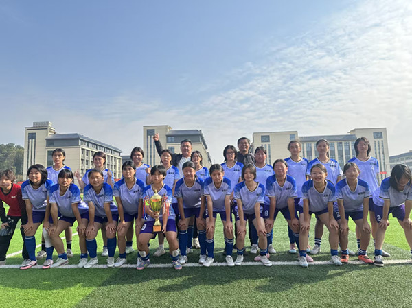 6:0大勝創(chuàng)佳績(jī) 玉田女足勇奪市賽季軍