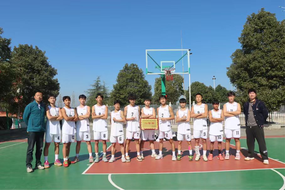 不負(fù)努力，喜提榮譽