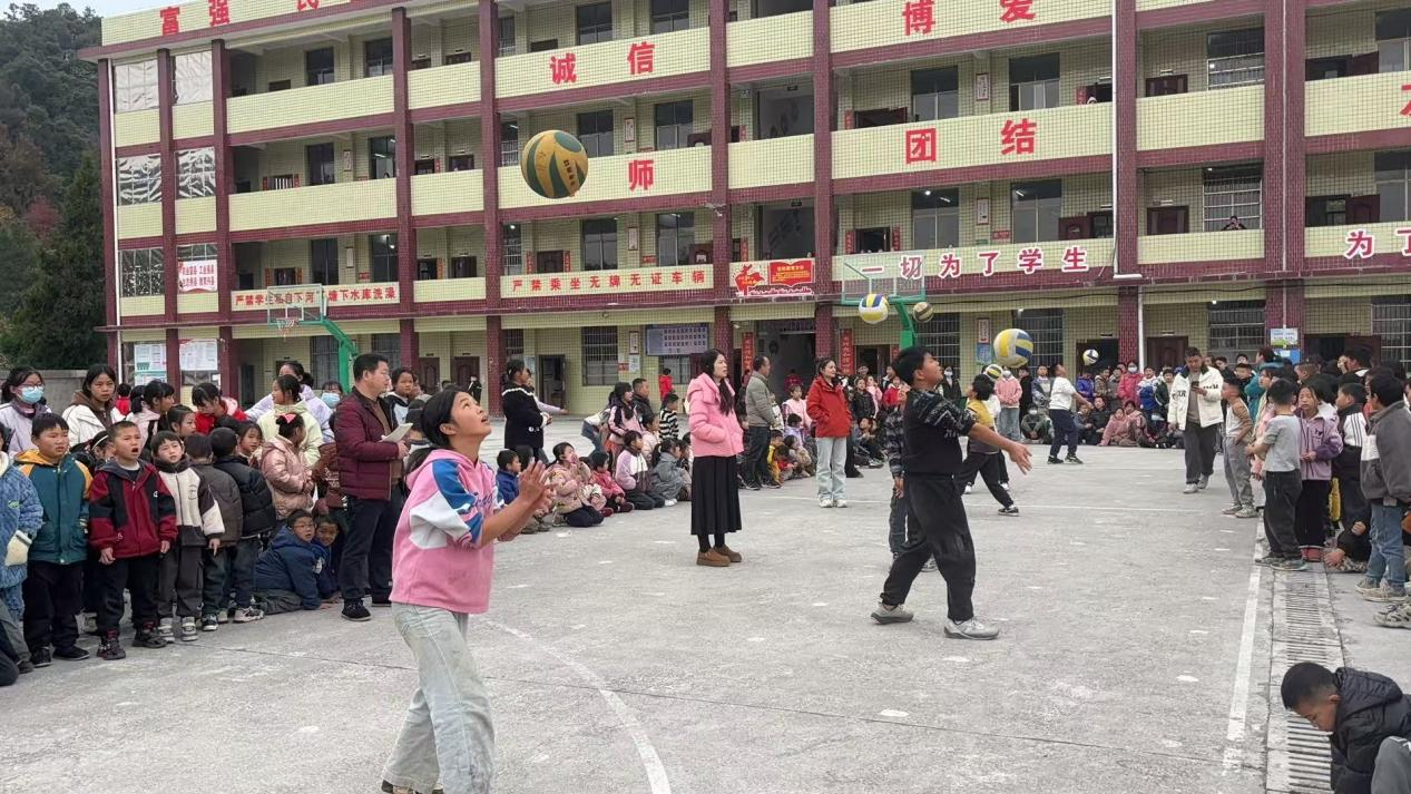 陽光體育，青春“排”浪