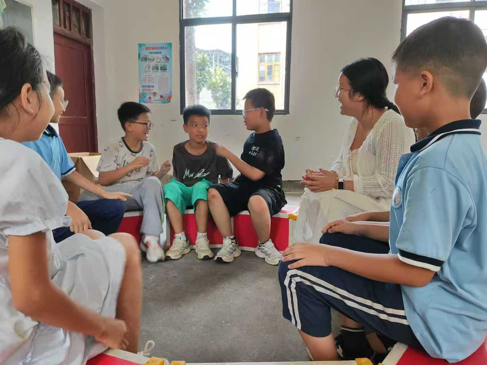 北塔小學用系統化關愛守護留守兒童成長