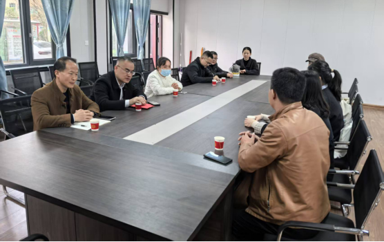 城鄉(xiāng)攜手共筑教育新篇