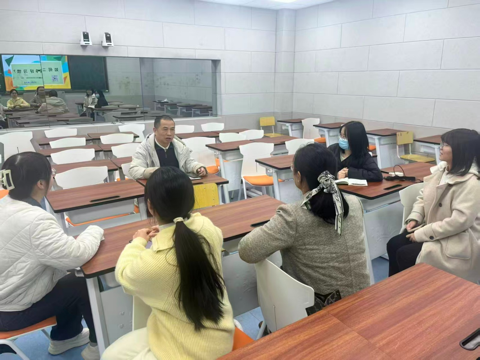 以賽促教展風(fēng)采，家校共育譜新篇